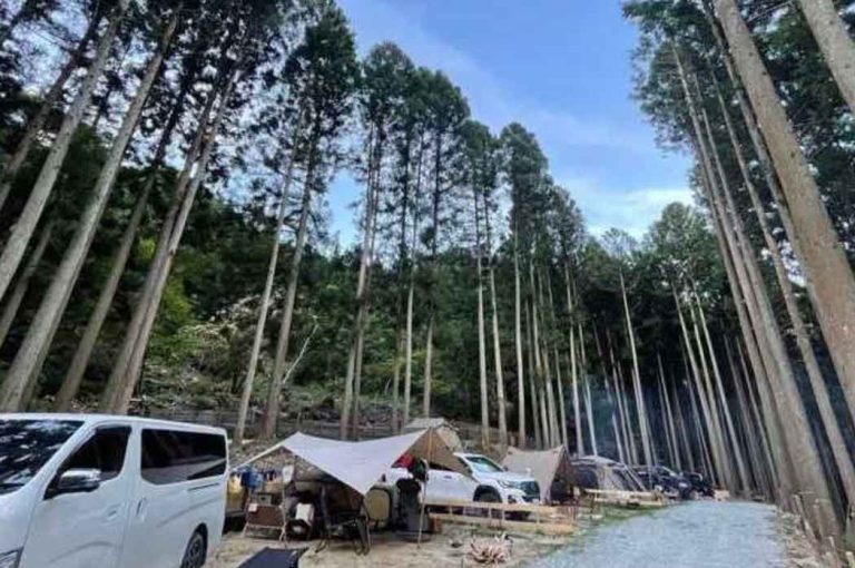 小太郎岩キャンプ場