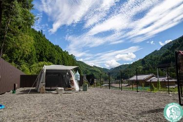 【WOOD TERRACE BBQ】2023年7月にOPENした奈良県初ドッグフリーサイト付きキャンプ場をご紹介！